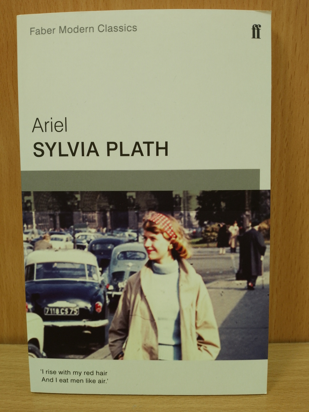 Ariel (Faber Poetry)