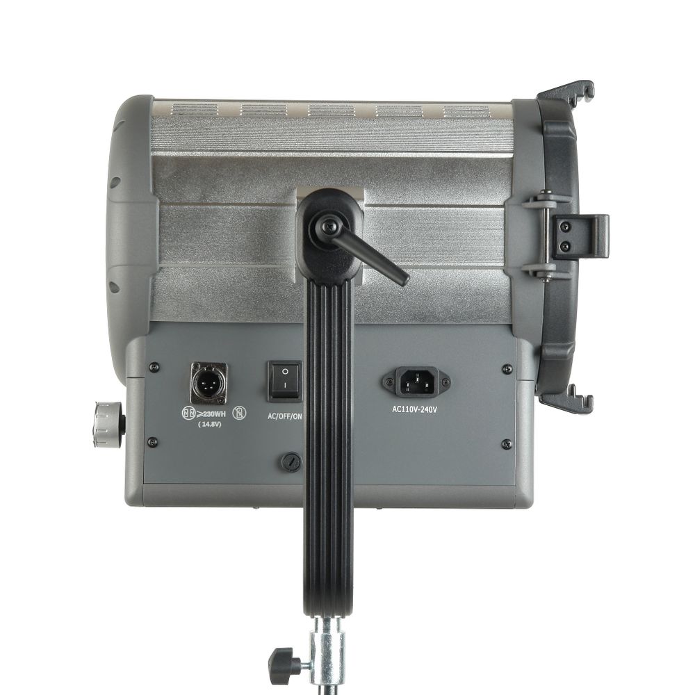 Светодиодный осветитель GreenBean Fresnel 300 LED X3 DMX