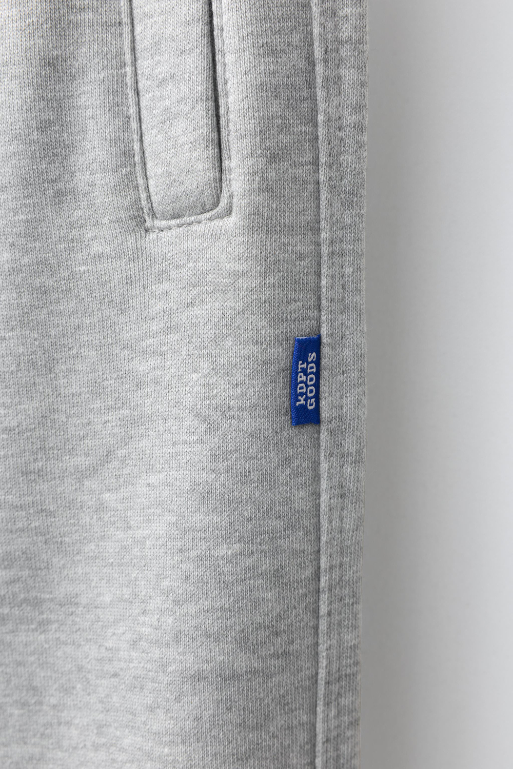 ZARA ОДНОТОННЫЕ БРЮКИ-ДЖОГГЕРЫ С НАШИВКОЙ, СЕРЫЙ МЕЛАНЖ