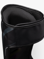 Щитки Venum Impact Streamline Black/White