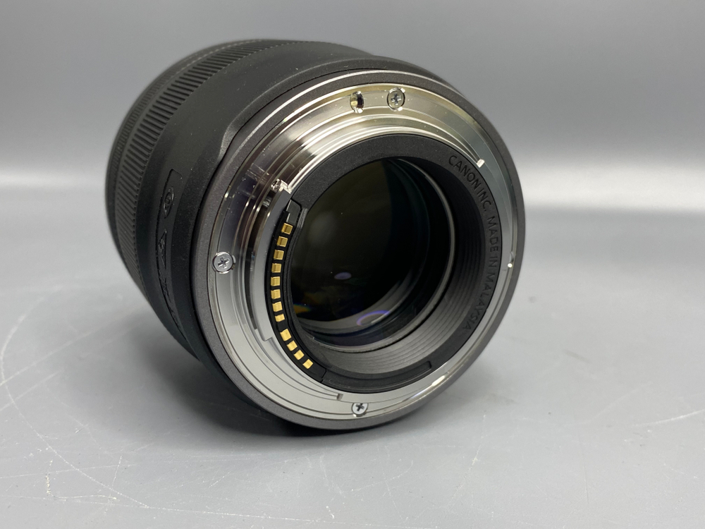 Canon RF 45mm F1.2 STM