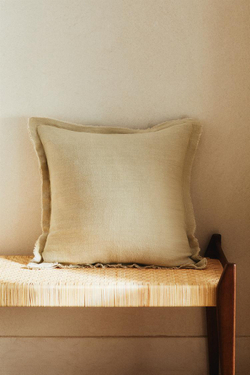 ZARA HOME ЛЬНЯНОЙ ЧЕХОЛ НА ПОДУШКУ С КИСТОЧКАМИ, СВЕТЛО-ЗЕЛЕНЫЙ