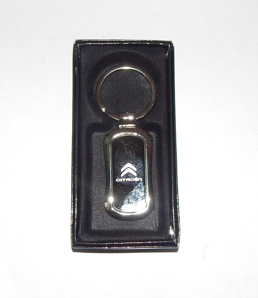Брелок №017 SKODA KING №017
