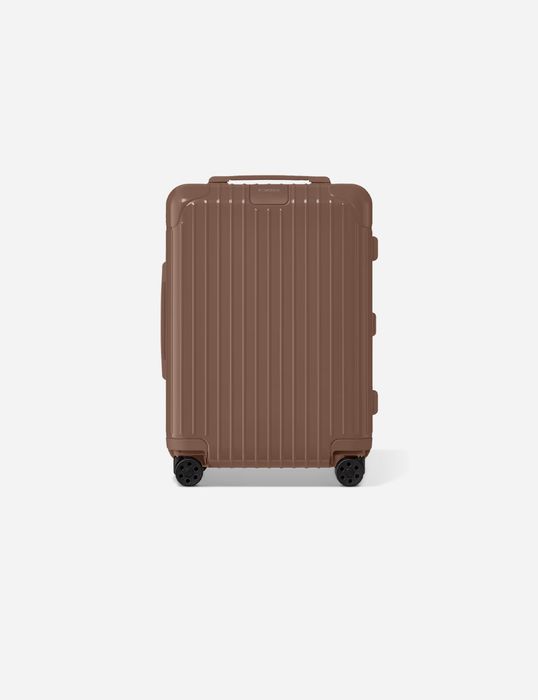 Чемодан Rimowa Essential Cabin 