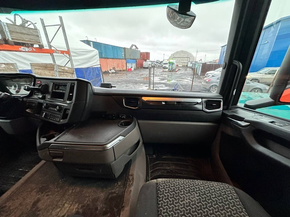 Кабина HighLine CR20 2019г АКПП