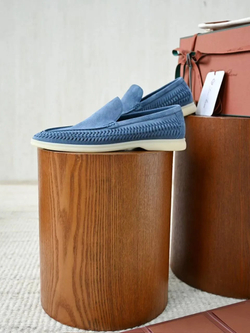 Светло-синие лоферы Loro Piana Summer Walk с плетением по периметру
