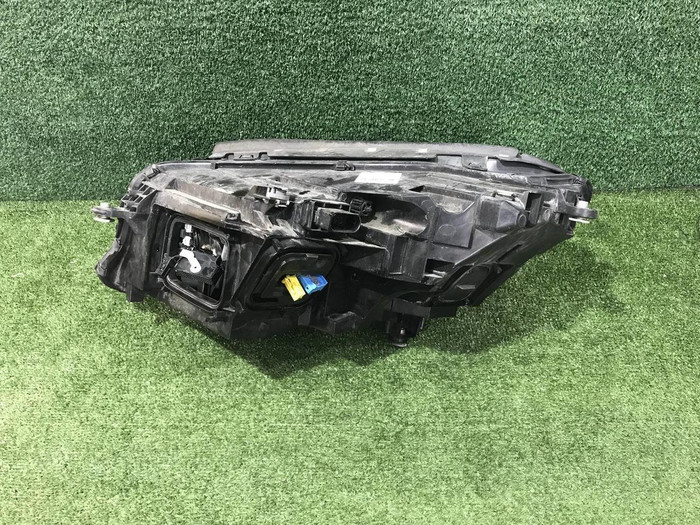 Фара правая Mercedes S W222 (2013-2017) LED