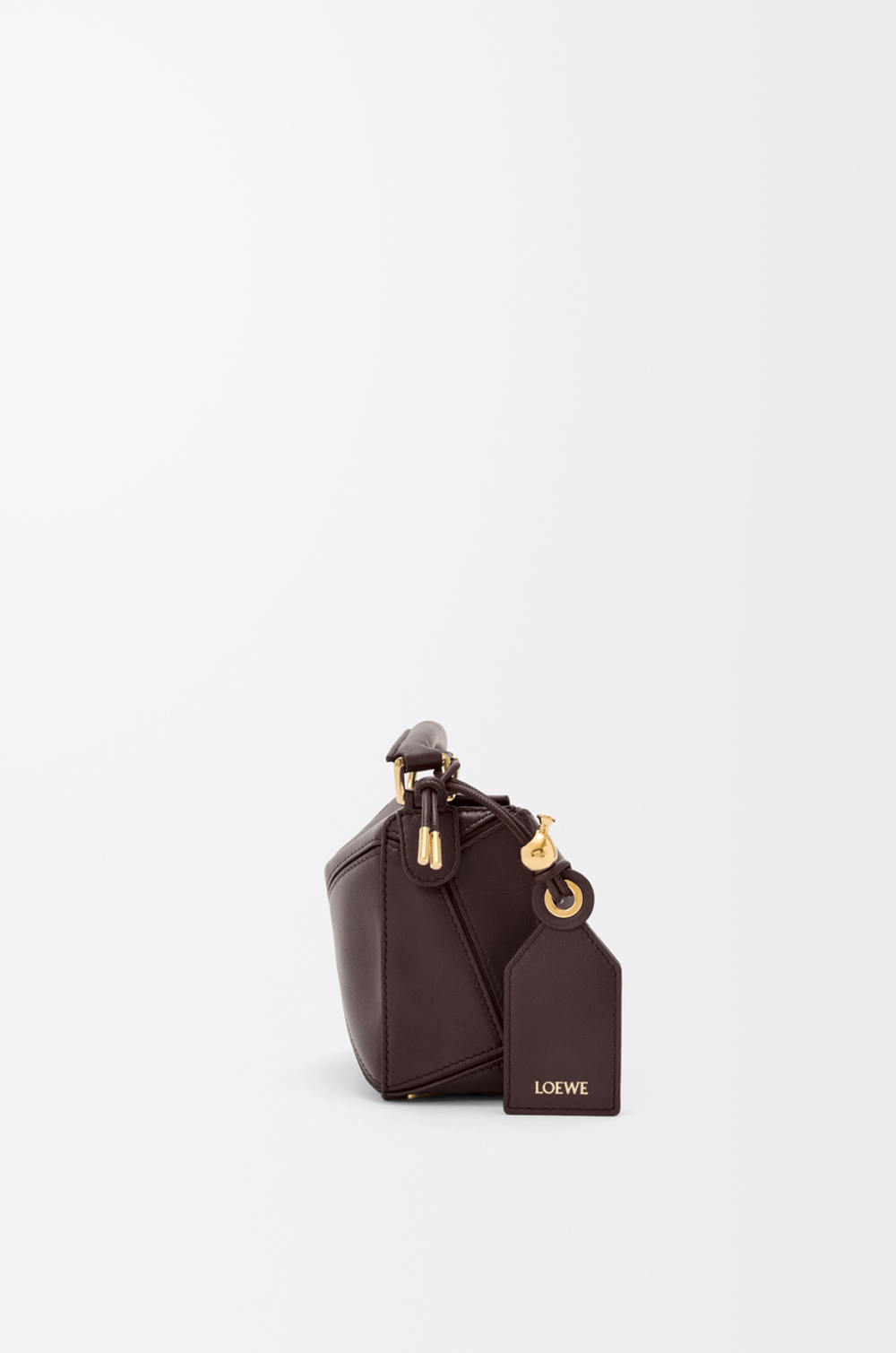 Loewe Сумка-мини Puzzle Featherlight из овечьей кожи наппа, темно-каштановый