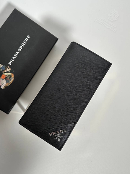 Бумажник Prada