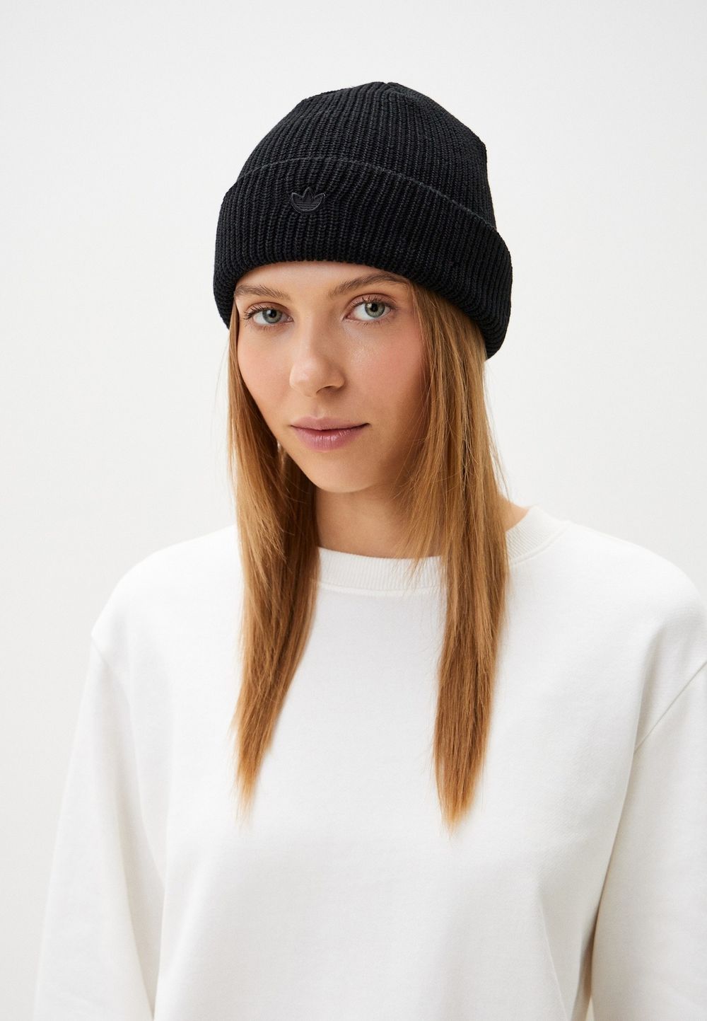 Шапка взрослая adidas Originals SHORT BEANIE