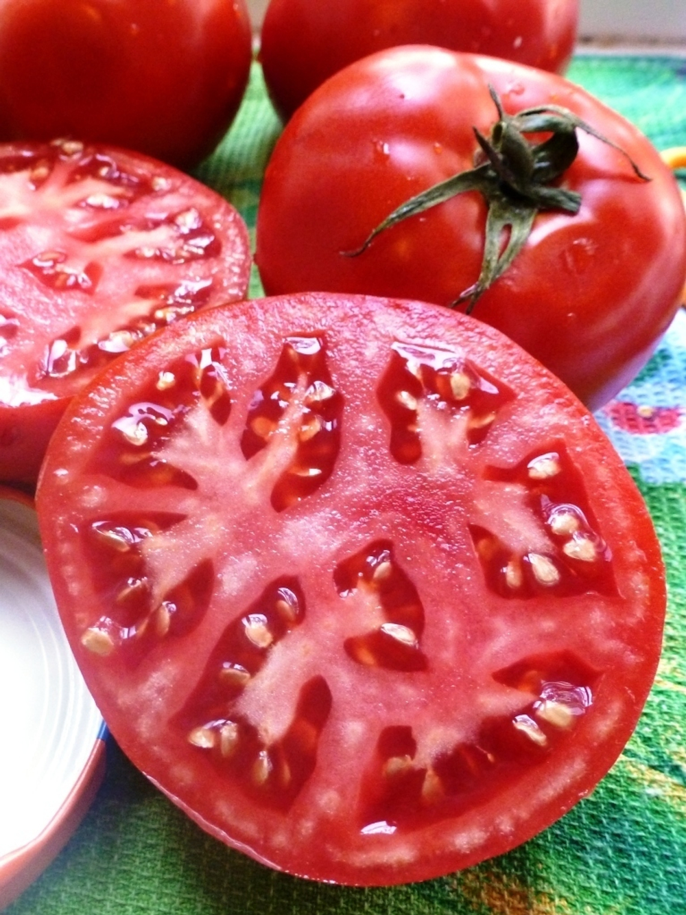 Помидоры Bush Beefsteak