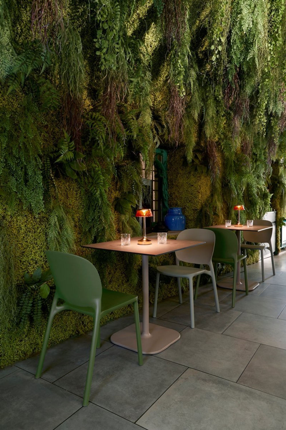 Стул пластиковый Scab Design Hug Go Green, оливковый