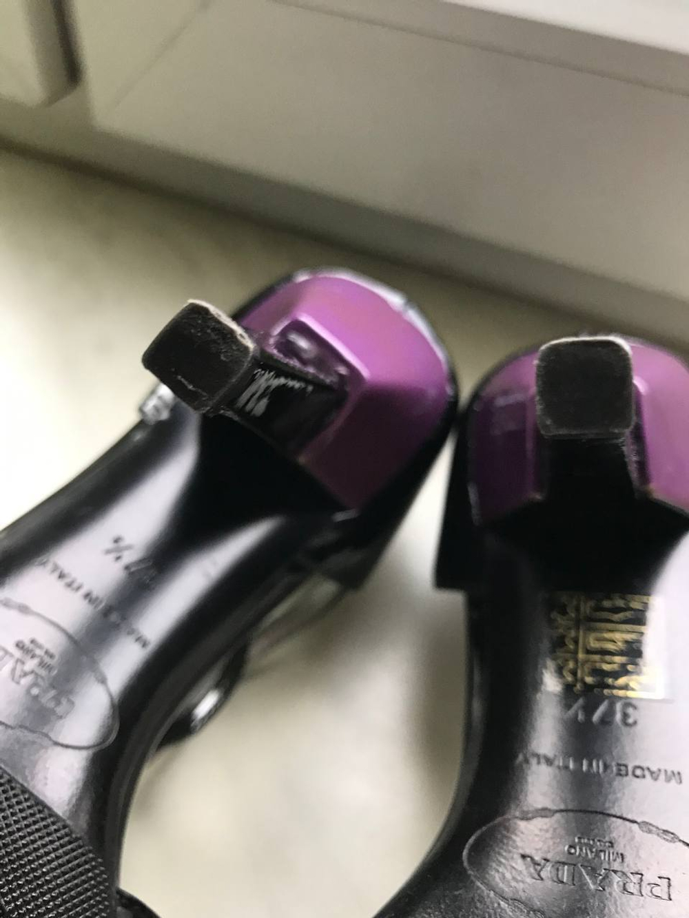 Босоножки Prada