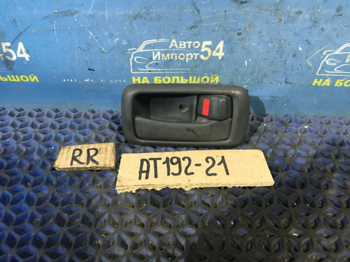Ручка двери задней правой салонная TOYOTA CARINA 1994