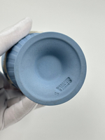 Ваза Wedgwood голубая