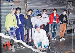 Альбом Stray Kids - Go (Go Live) 1st Album 3 Version SET