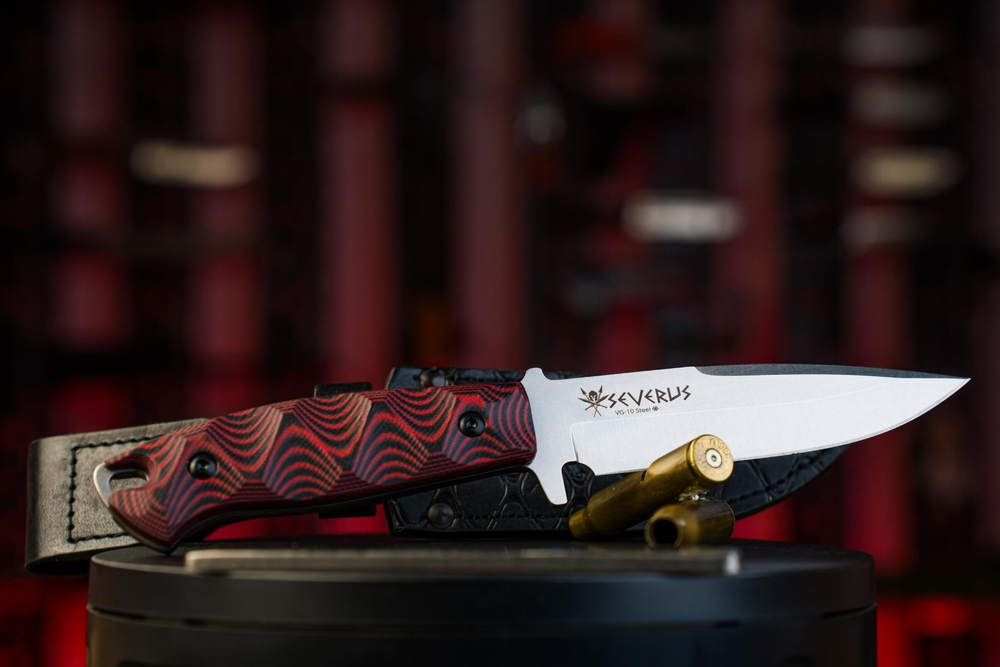 Тактический нож Severus VG-10 (Cryo) StoneWash Черно-Красный
