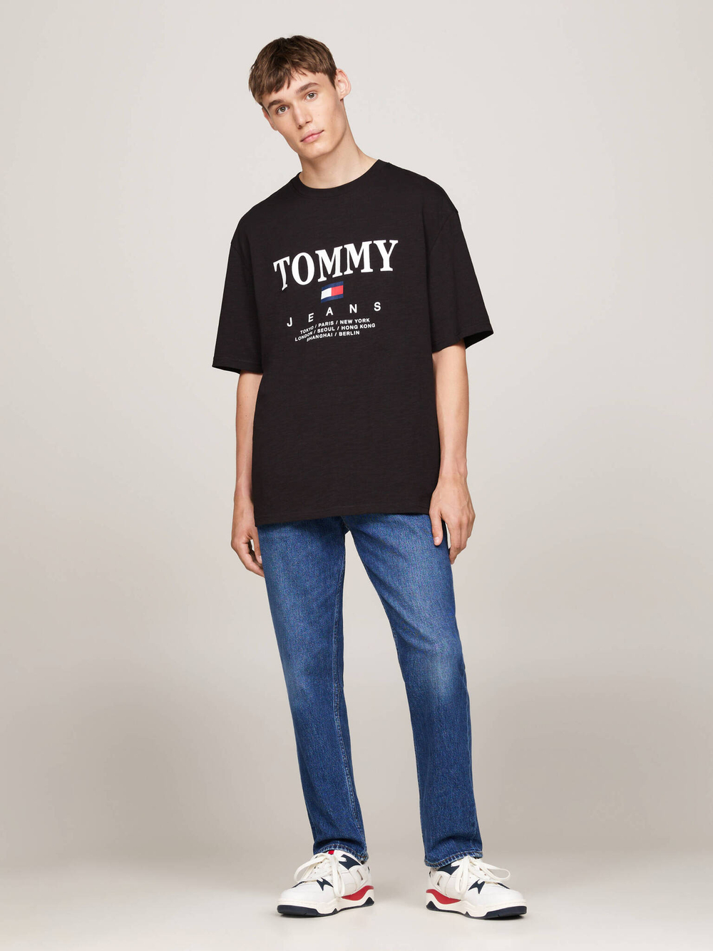 Футболка Tommy Jeans - черный(DM0DM20080)