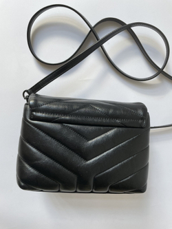 Сумка Yves Saint Laurent LouLou Tablet Holder Flap Bag Matelasse