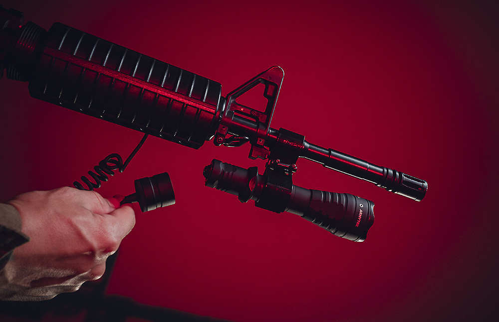 Фонарь Armytek Predator Pro Magnet USB (тёплый свет) F07301W 1400 Лм