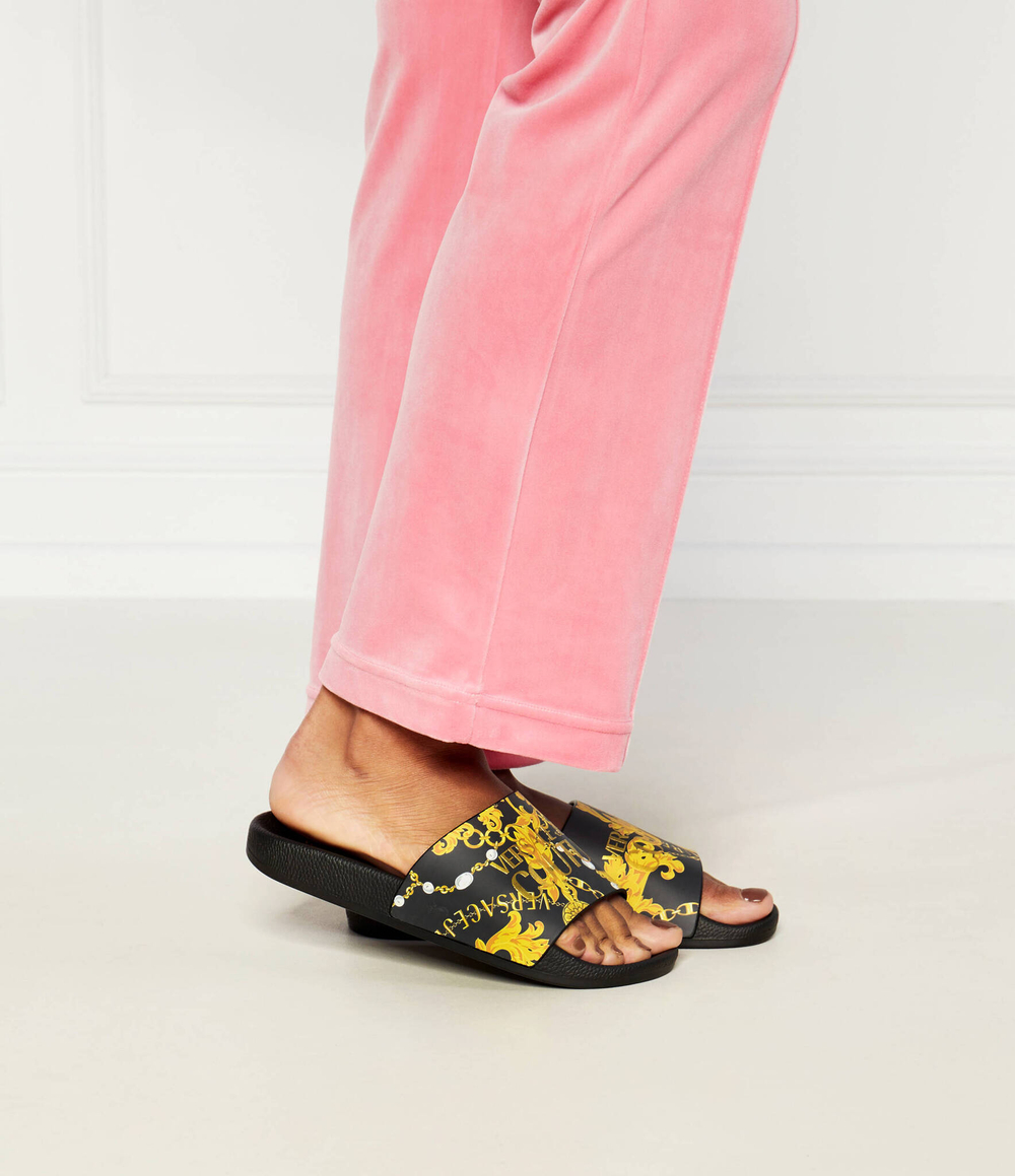 Шлепанцы Versace Jeans Couture - черный(77VA3SQ3ZS834)