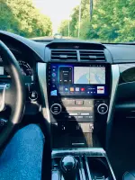 Магнитола для Toyota Camry 50 2011-2014 (рамка серебристо-черная под 10") - Canbox 10-169 Qled, Android 10, Быстрая, SIM-слот