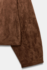 КОРОТКАЯ КУРТКА ИЗ ИСКУССТВЕННОЙ ЗАМШИ — ZARA