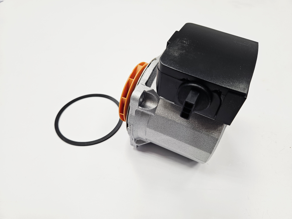 Двигатель насоса (WILO TSL12/6,7-3C) для BOSCH Gaz 6000W-35C/35H (арт. 87186450600)