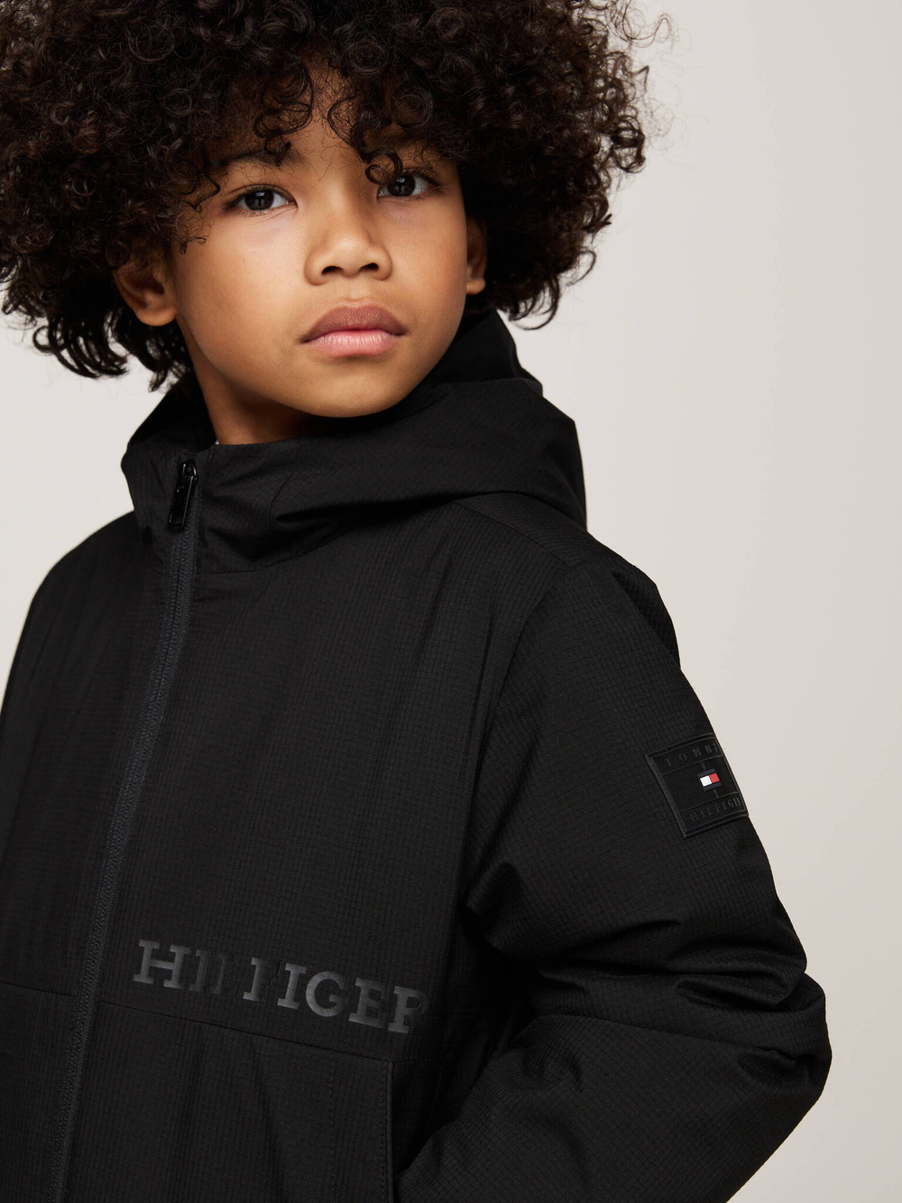 Куртка Tommy Hilfiger - черный(KB0KB09400)