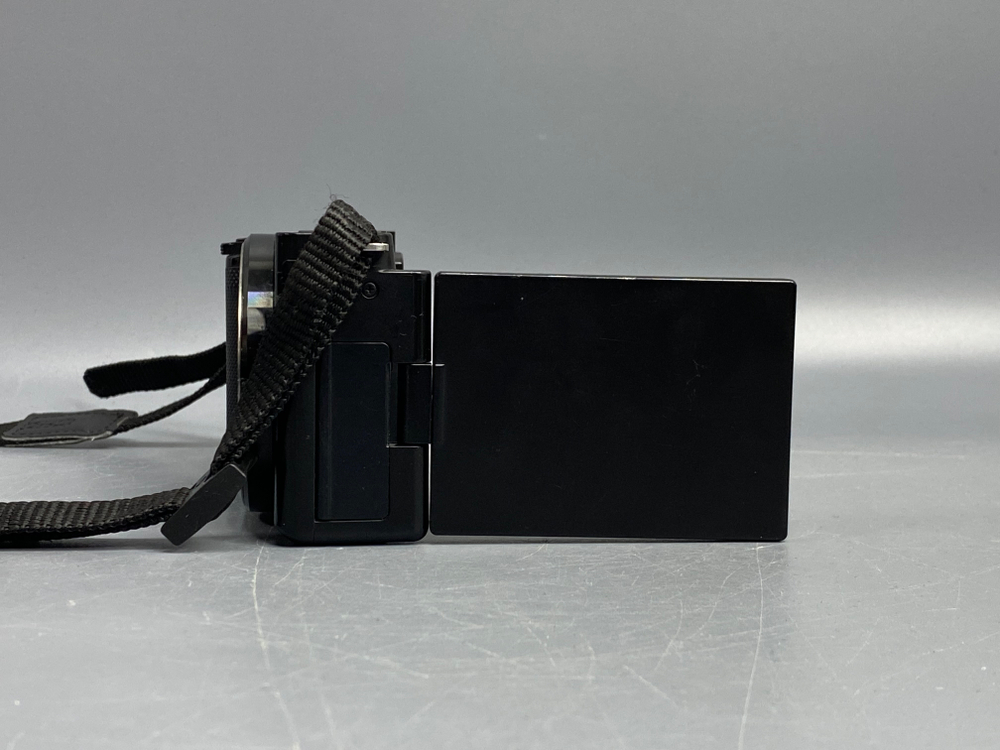 Sony ZV-E10 kit 16-50mm 22.000 кадров