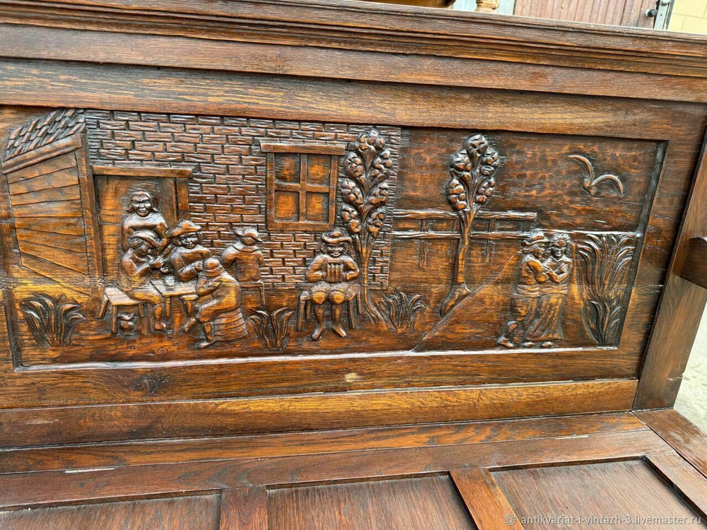 Старинная лавка