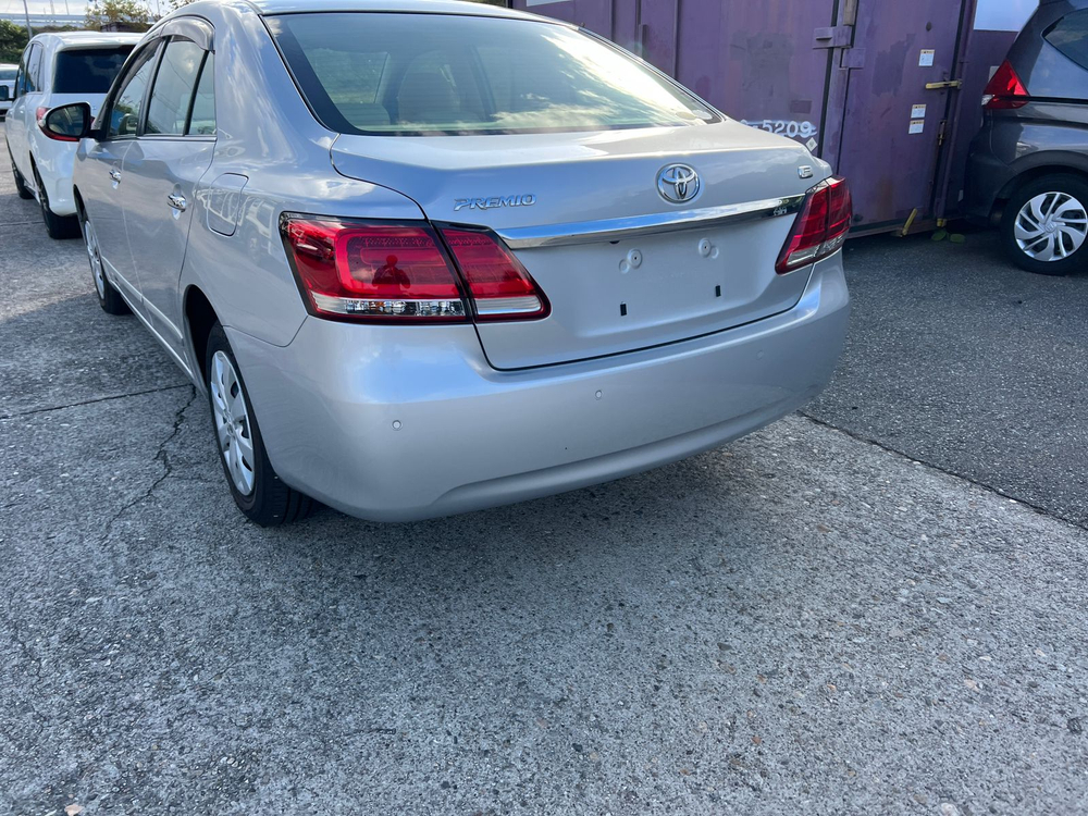 Toyota Premio, 2017