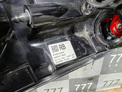 Фонарь зaдний пpавый Toyota RAV4 V (XA50) 18-нв Б/У Оригинал 8155142230