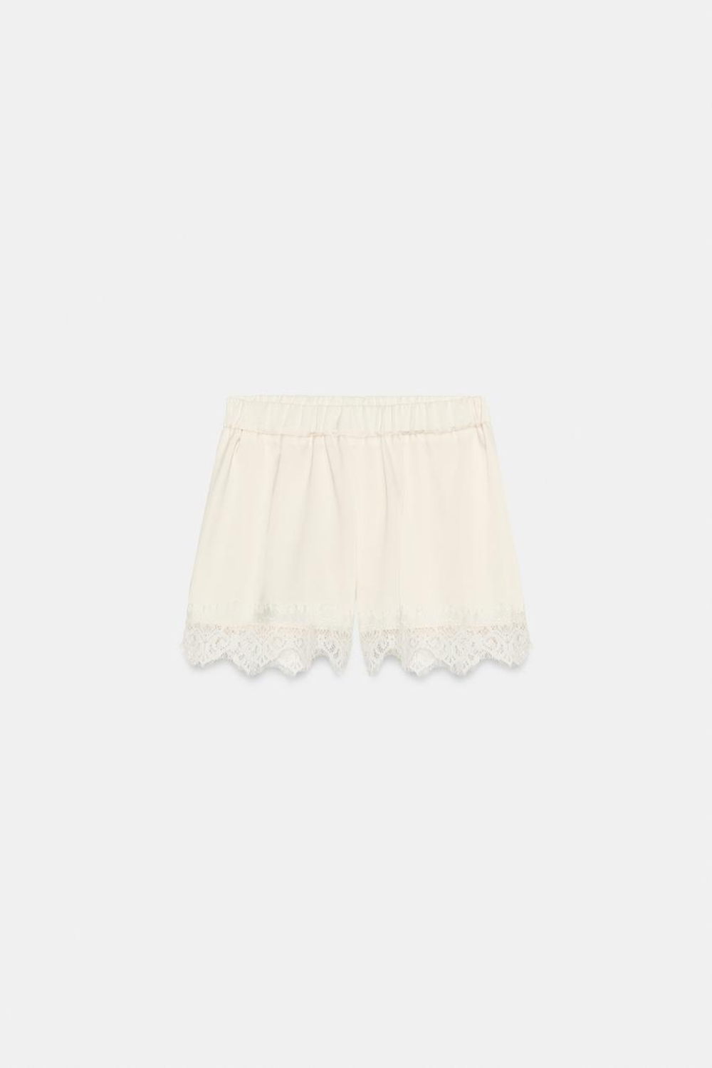 ZARA АТЛАСНЫЕ ШОРТЫ С КРУЖЕВОМ, ЭКРЮ