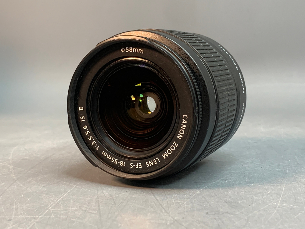 Canon 450D kit 18-55mm IS II 26.000 кадров