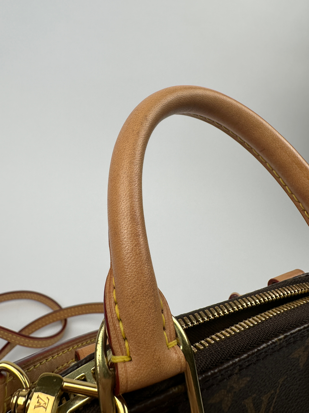Сумка Louis Vuitton Alma BB