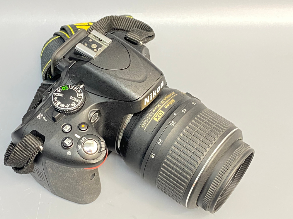 Nikon D5100 Kit 18-55mm 6000 кадров