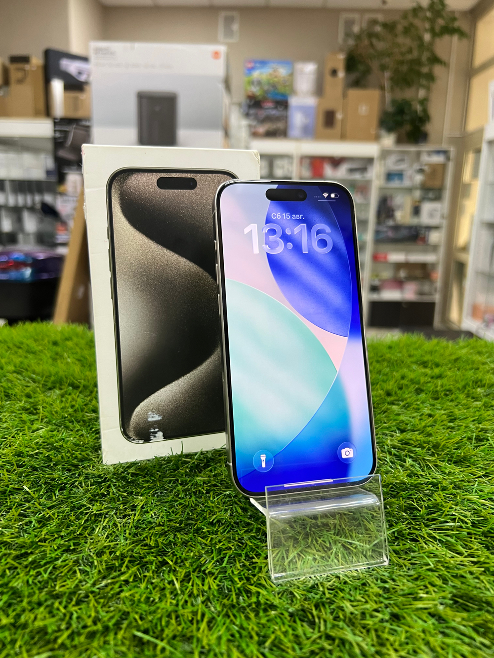Б/У iPhone 15 Pro 256Gb White Titanium