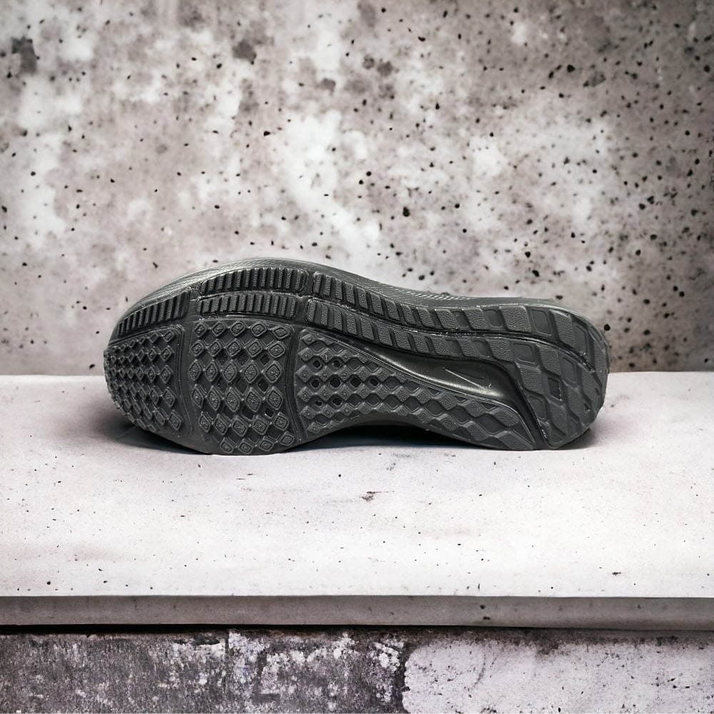 Nike Air Zoom Pegasus 39 • Black