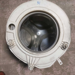 31 Бак для стиральной машины Ariston 14802487800 б/у