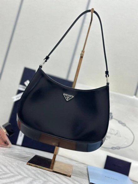Сумка Prada
