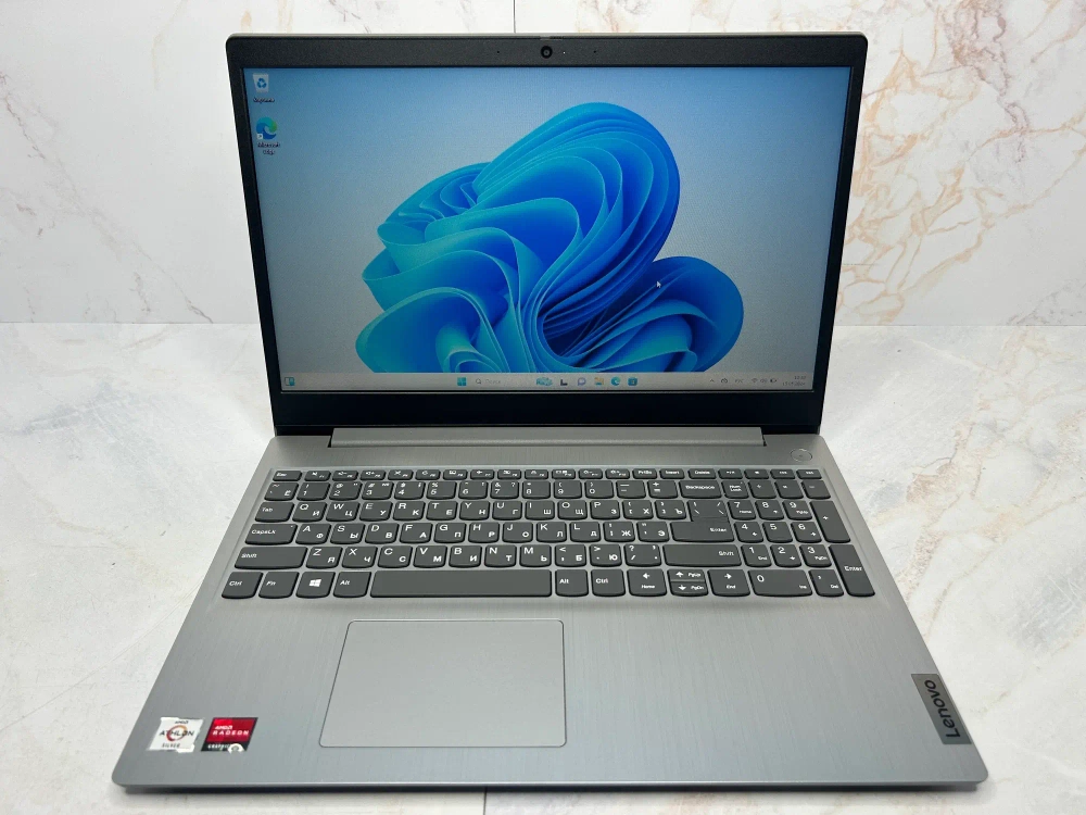Ноутбук Lenovo IdeaPad 3 15ADA05 (81W10071RU) 15.6"/AMD Athlon Silver 3050U/RAM 8GB/SSD 256GB/AMD Radeon Graphics/1366x768/TN/Windows 10/Подсветка кл-ры: нет/серый. Состояние: B1