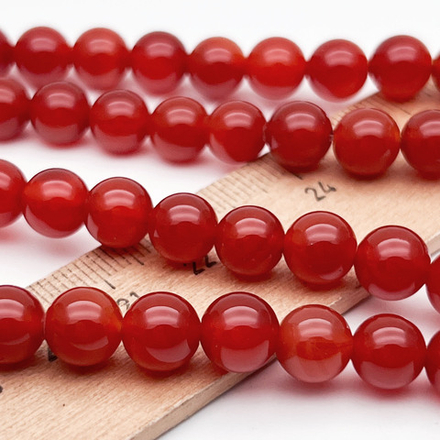 Сердолик бусины, диаметр 8,2-8,4 мм, цена за 23 шт (1/2 нити)