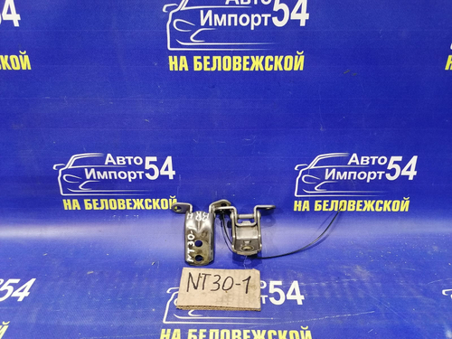 Петля двери задней правой NISSAN X-TRAIL 2003