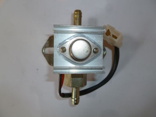 Насос электрический топливоподкачивающий для SDG 10 000,12 000 (12V)