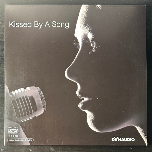 Сборник Dynaudio: Kissed By A Song (Германия 2014г.) 2х12", 45 RPM