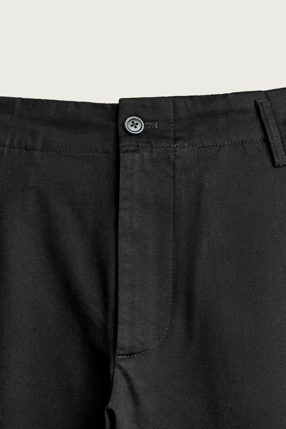 БРЮКИ ЧИНОС RELAXED FIT СО СКЛАДКАМИ — ZARA · 4015/640