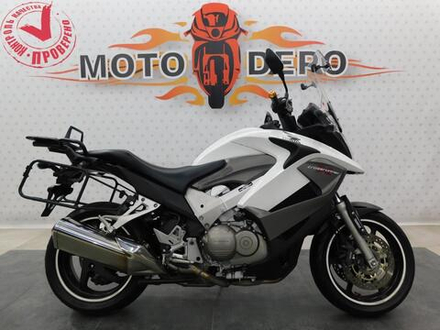 Honda VFR800X , 2011