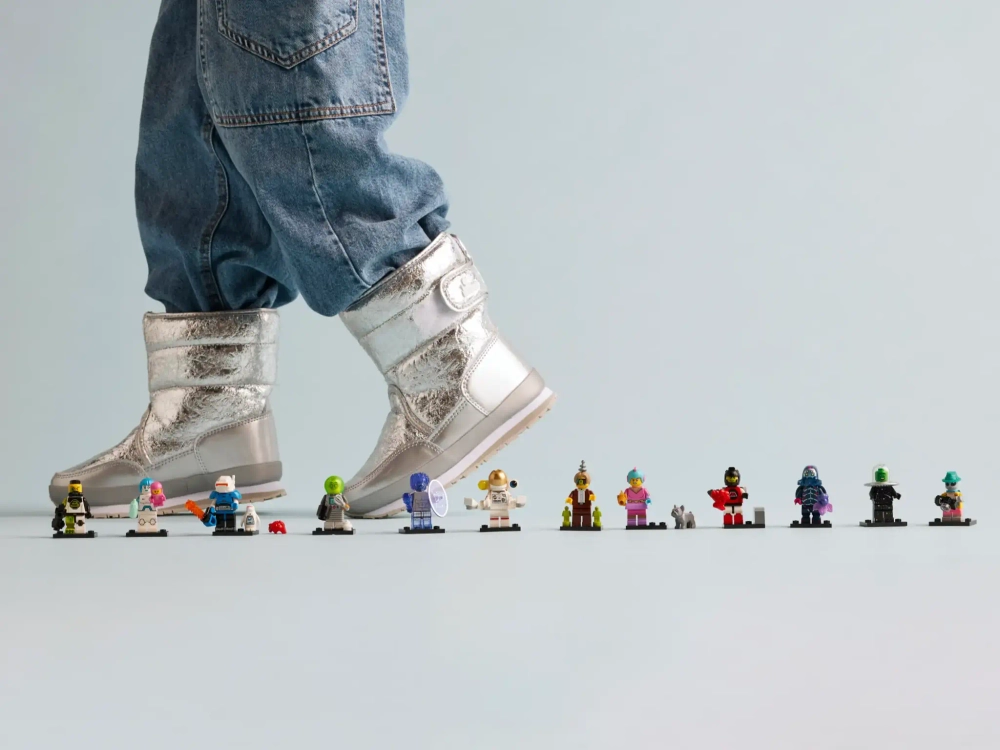 Конструктор LEGO Minifigures 71046 Space Случайная фигурка