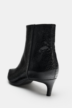 ZARA БОТИЛЬОНЫ НА ТОНКОМ КАБЛУКЕ С ЭФФЕКТОМ КРАКЛЕ, ЧЕРНЫЙ